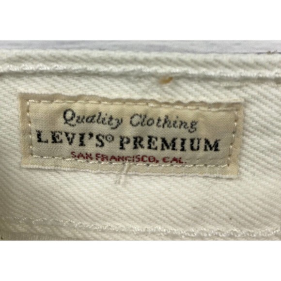 NWT Levis Premium Big E Womens 24x32 501 Straight Jeans Raw Hem Yacht Time White - Picture 9 of 11